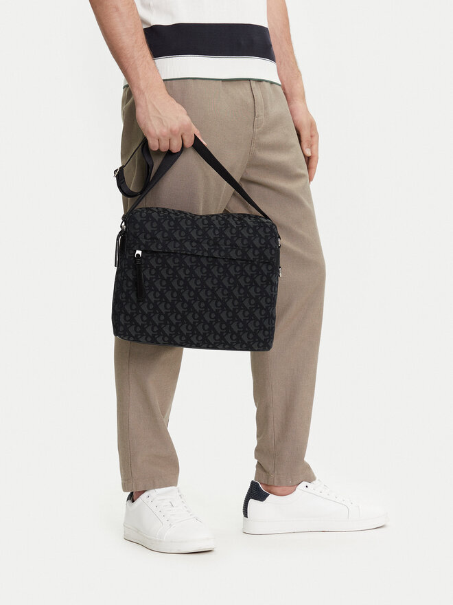 Calvin Klein Jeans Плоска сумка Calvin Klein Jeans Unstructured Monogram Flight Bag LV04G3097G Чорний