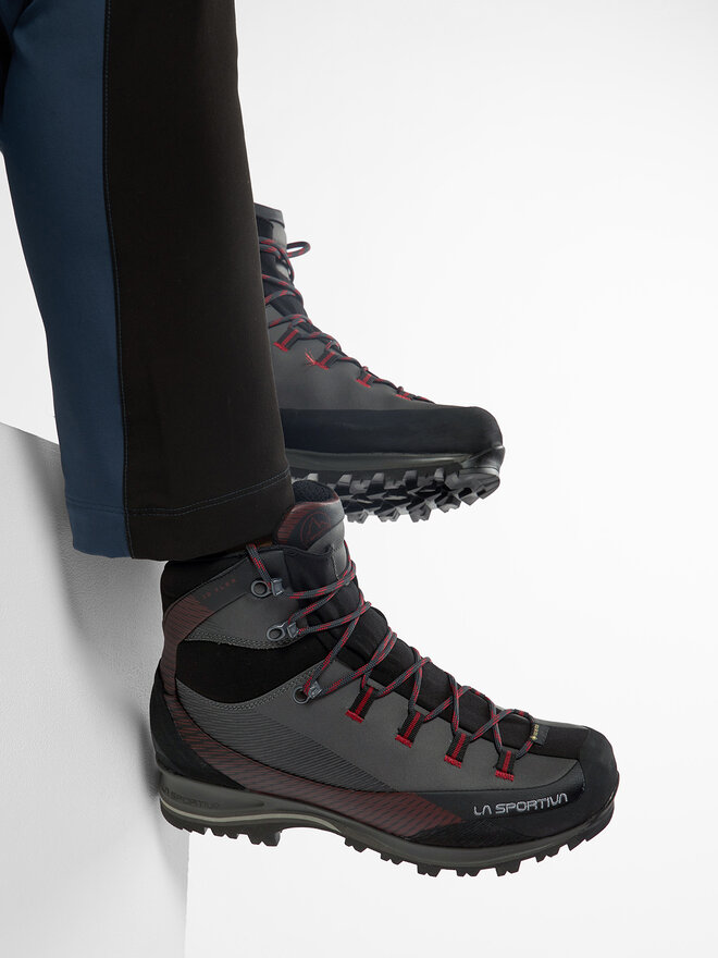 La Sportiva Trekking čevlji La Sportiva Trango Trk Leather Gtx GORE-TEX 11Y900309 Siva