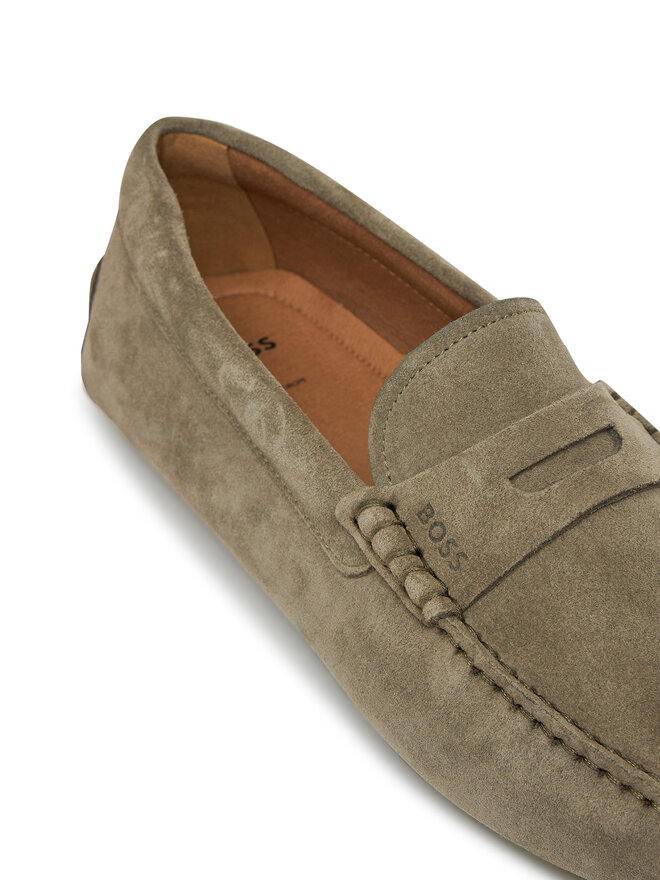 BOSS Mokaszin BOSS Noel_Mocc_sdpeb 50541750 Khaki