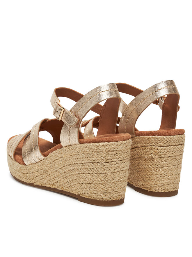 Clarks Espadrilky Clarks Sabina Strap 26181463 Zlatá