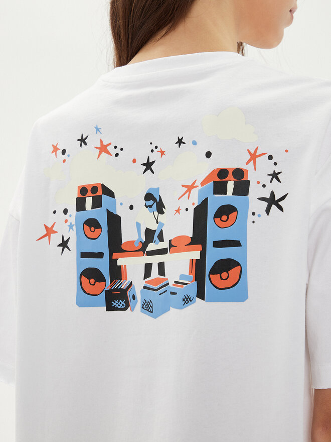 Converse Converse Marškinėliai W Festival Music Girl Tee 10026373-A03 Balta Regular Fit