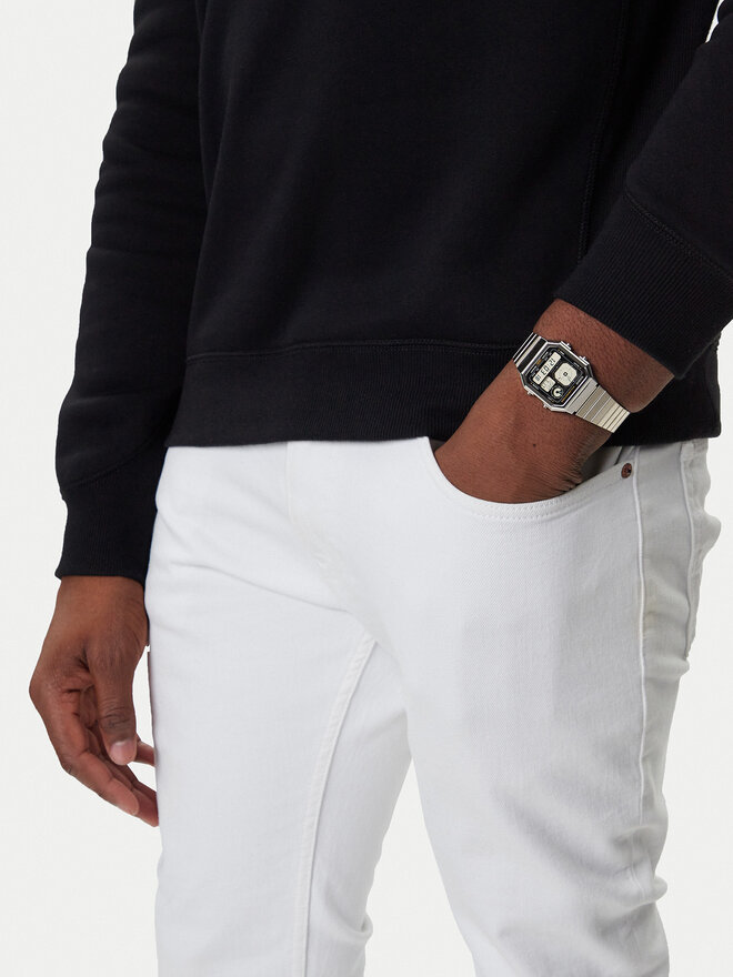 Casio Uhr Casio A130WE-1AEF Silberfarben