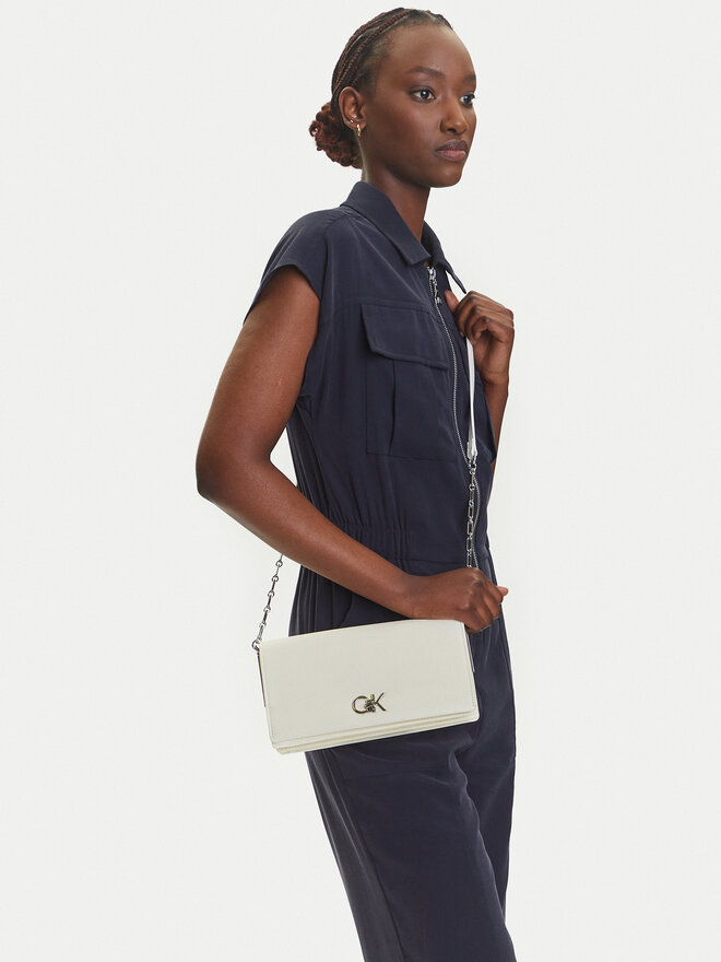 Calvin Klein Handtasche Calvin Klein Ck Mini Chain Bag_Tex K60K613180 Weiß