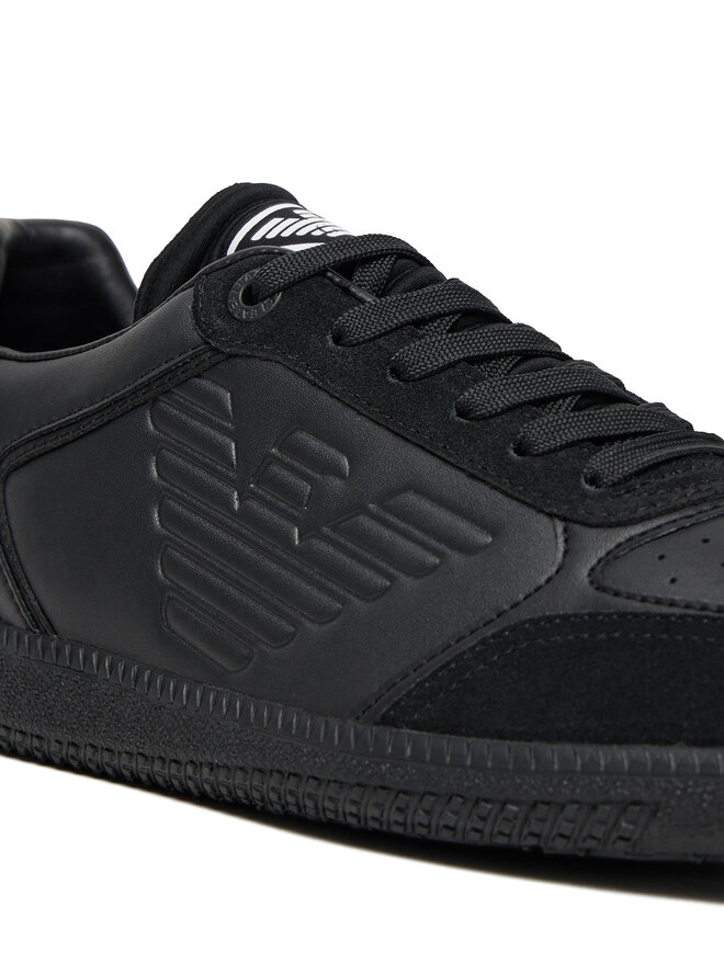 EA7 Emporio Armani Снікерcи EA7 Emporio Armani 7X000405 AF19826 MC357 Чорний