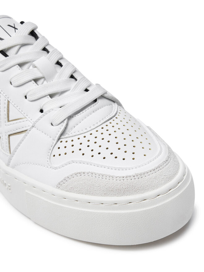 Armani Exchange Sneakersy Armani Exchange XDX147 XV830 T782 Biały