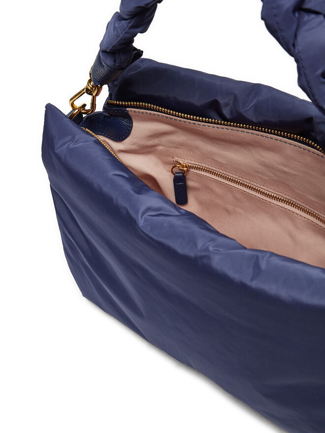 Coccinelle Kabelka Coccinelle RT2 Boheme Puffy Nylon E1 RT2 19 02 01 Tmavomodrá