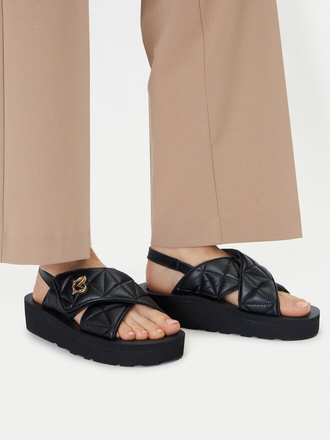 LOVE MOSCHINO Sandalen LOVE MOSCHINO JA16044I1MIE0000 Schwarz