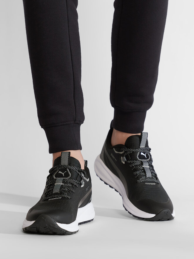 Bėgimo batai Puma Twitch Runner Trail Winter 377088 03 Juoda | eavalyne.lt