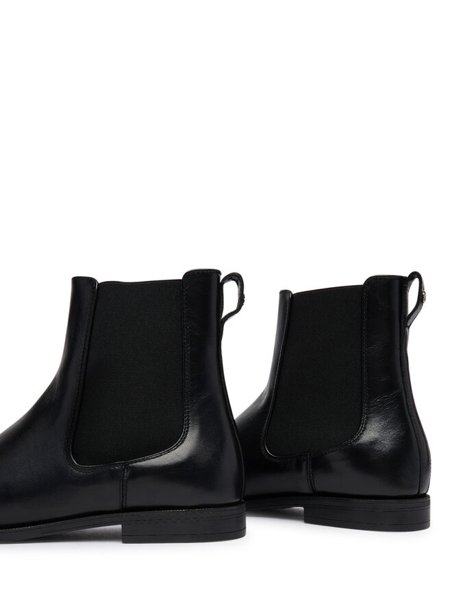 BOSS Klassische Stiefeletten BOSS Lycia 50573104 Schwarz