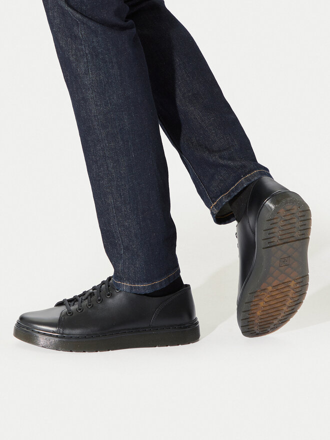 Dr. Martens Laisvalaikio batai Dr. Martens Dante 16736001 Juoda