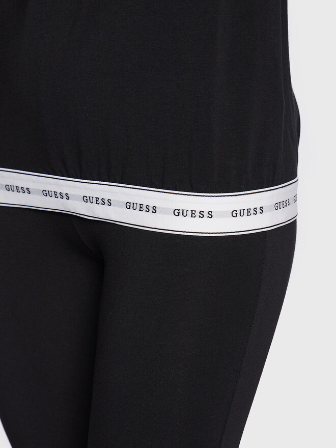 Guess Guess Majica Carrie O2BM08 KBBU1 Črna Regular Fit