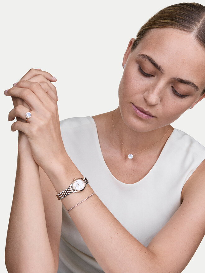 Daniel Wellington Zegarek Daniel Wellington Ophelia Mini 22 DW00100810 Srebrny