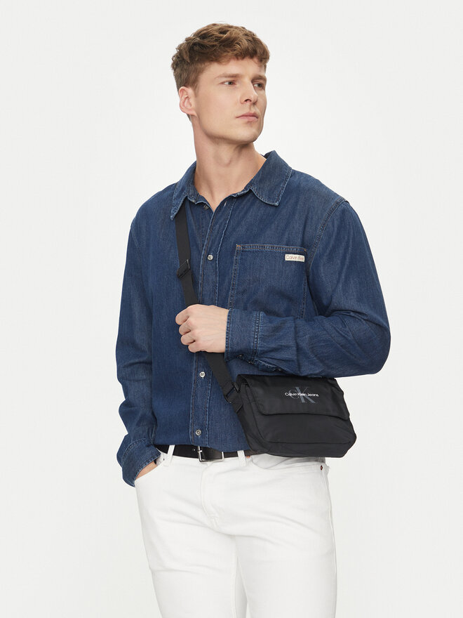 Calvin Klein Jeans Плоска сумка Calvin Klein Jeans Sport Essentials Ut Flap Cb22 LV04G3031G Чорний