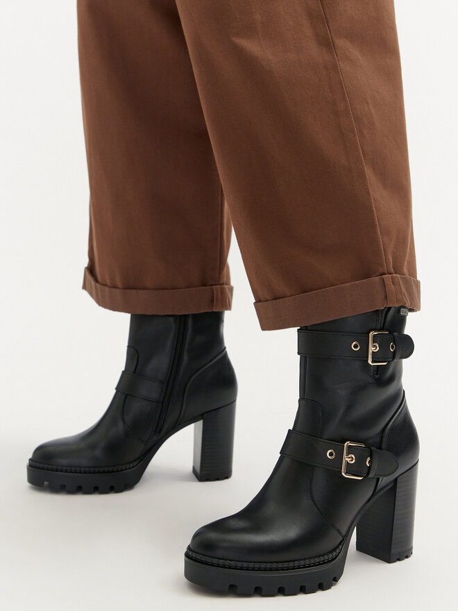 Pikolinos Stiefeletten Pikolinos W1J-8791 Schwarz