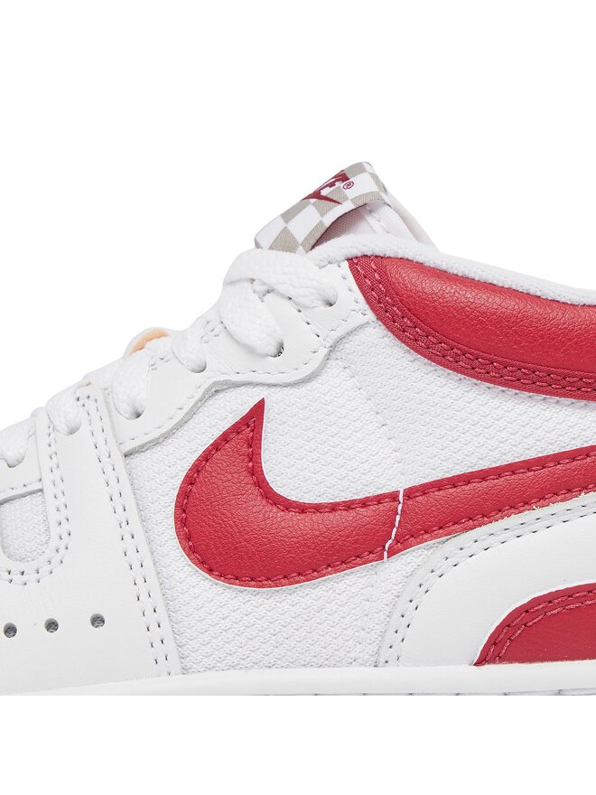 Nike Сникърси Nike Attack Qs Sp FB8938 100 Бял
