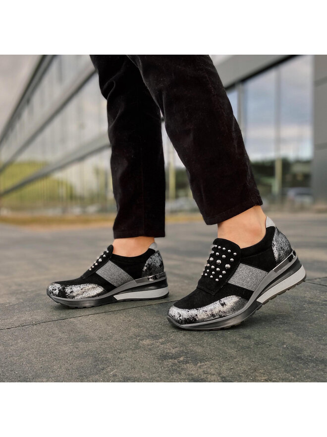 QUAZI Sneakersy QUAZI QZ-12-02-000077 Černá