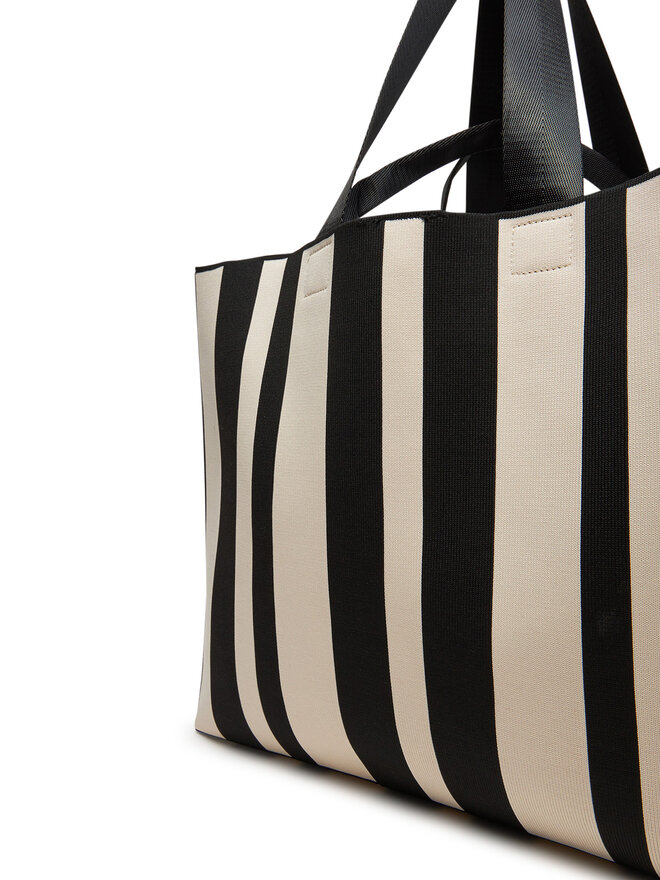 Vero Moda Torebka Vero Moda 10327023 Czarny