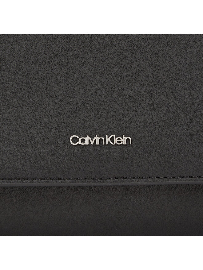 Calvin Klein Сумка Calvin Klein Ck Must Shoulder Bag K60K611928 Чорний