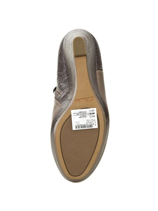 Clarks comet ice discount