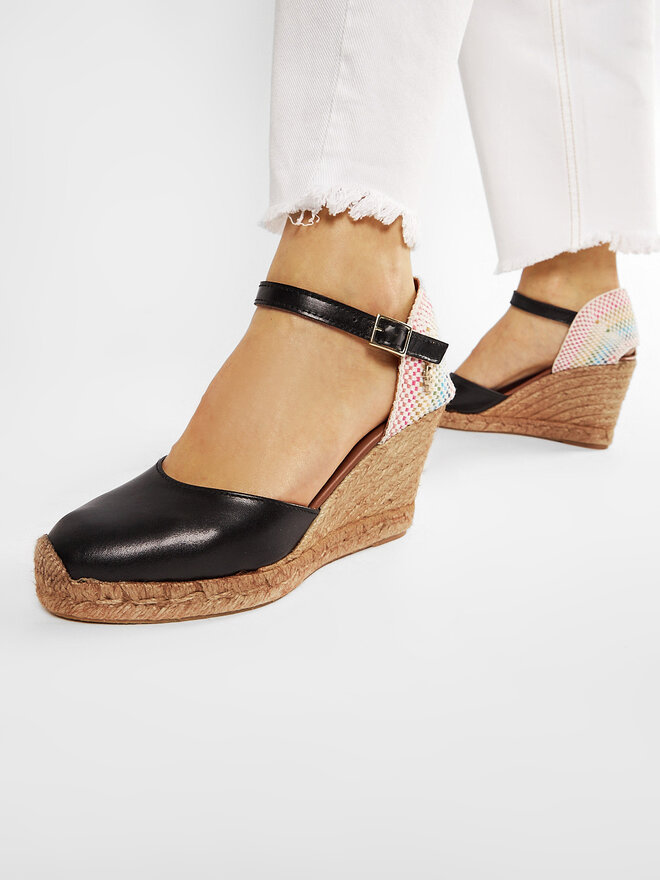 Kurt Geiger Espadrilky Kurt Geiger Monty Rainbow 7412400109 Černá