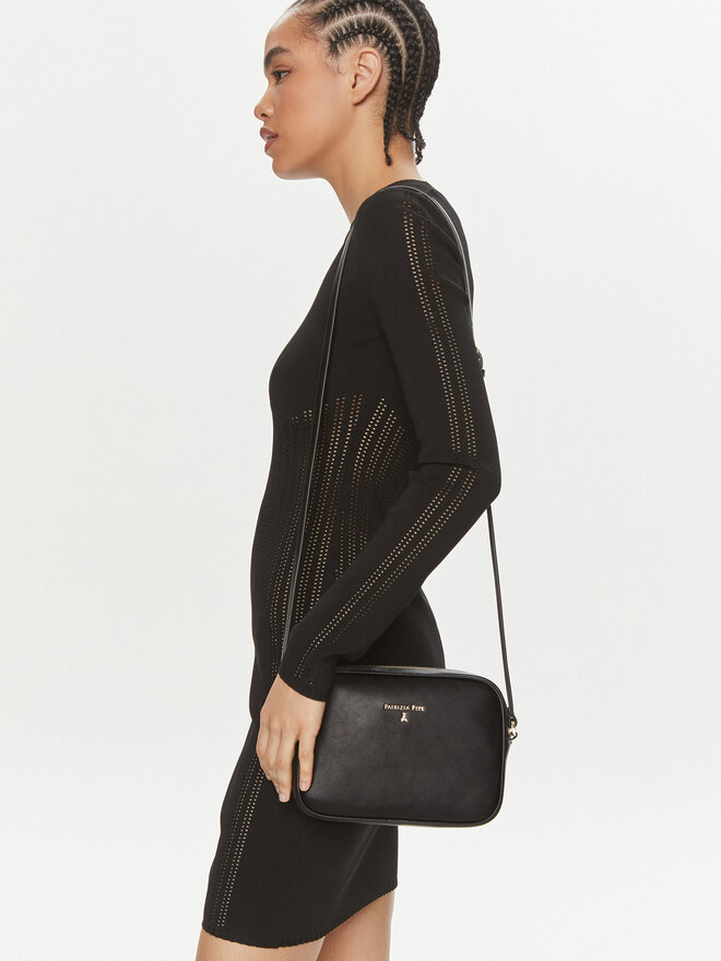 Patrizia Pepe Сумка Patrizia Pepe 8B8985/E043-K103 Чорний