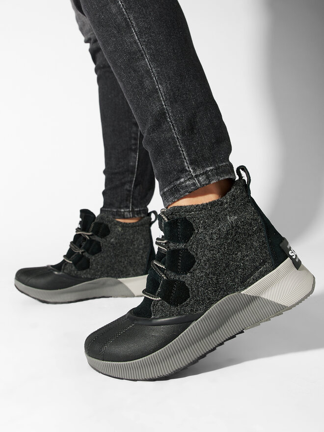 Sorel Aulinukai Sorel Out N About™ Iii Classic Wp NL4428-010 Juoda