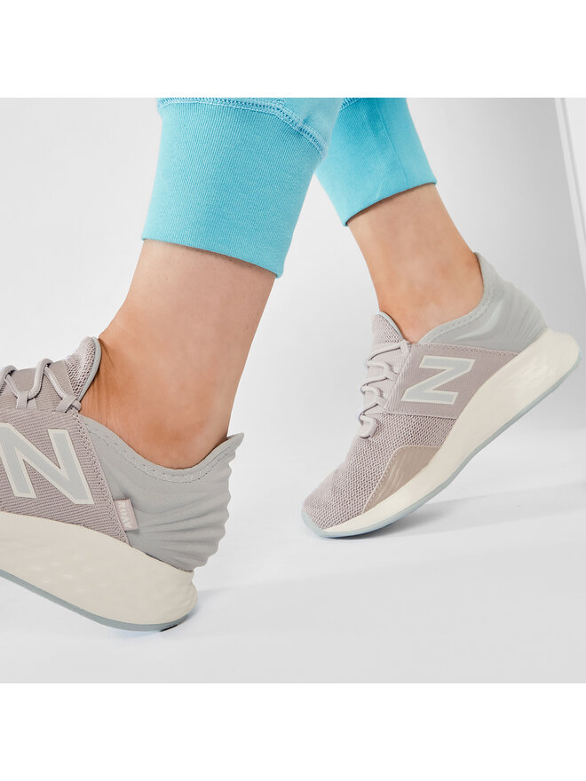 New Balance Laufschuhe New Balance Fresh Foam Roav WROAVCL Rosa
