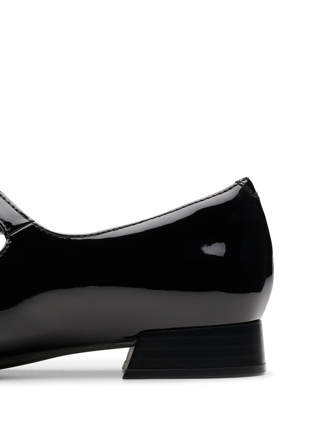 Clarks Pusbačiai Clarks Natalyn Lane 26181930 Juoda