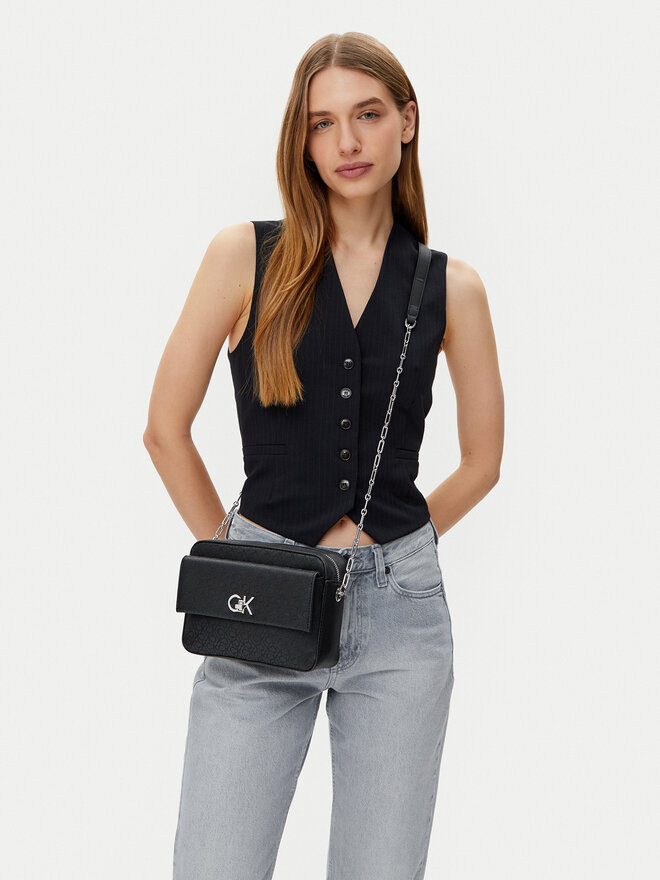 ◆DEINET◆ KANGAROO POCKET BAG IN BLACK KDCUC4F83110600F kangaroo bag - Germany