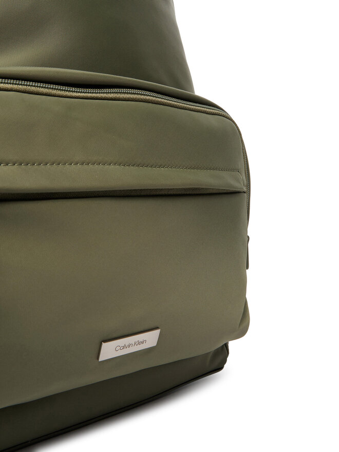Calvin Klein Umhängetasche Calvin Klein Sleek Round Backpack LV04D3143G Grün