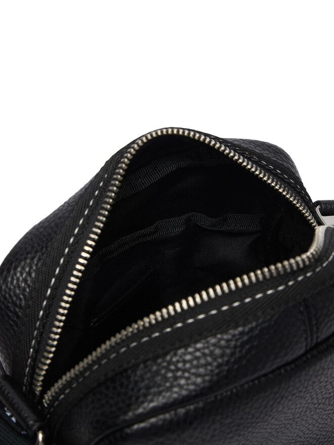 Calvin Klein Umhängetasche Calvin Klein Bold Pebble Simple Reporter LV04D3623G Schwarz