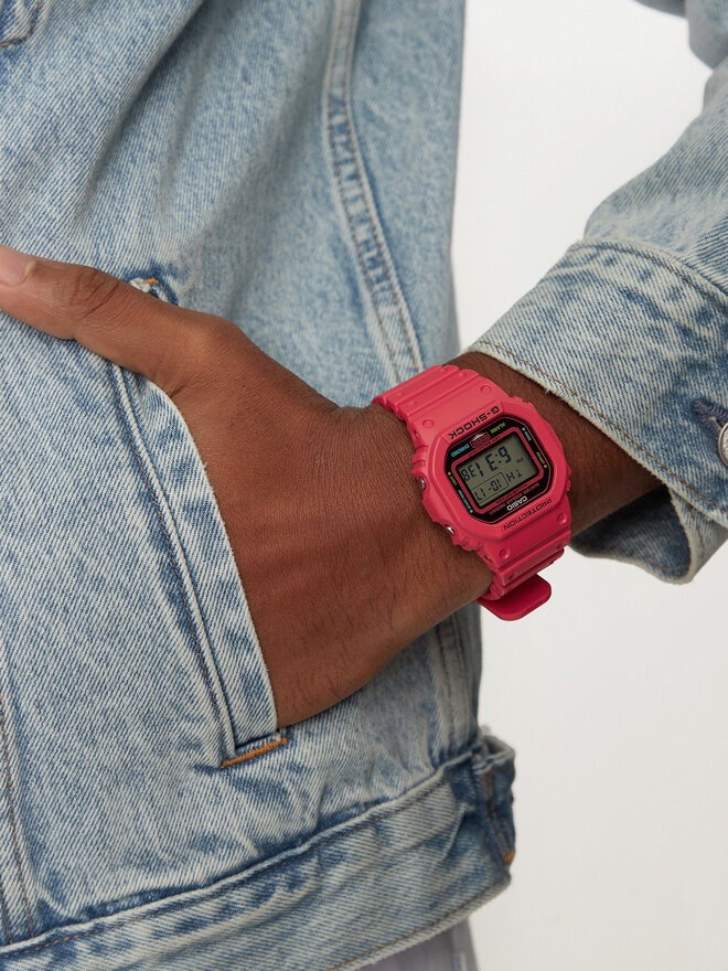 G-Shock Karóra G-Shock Energy Pack DW-5600EP-4ER Piros