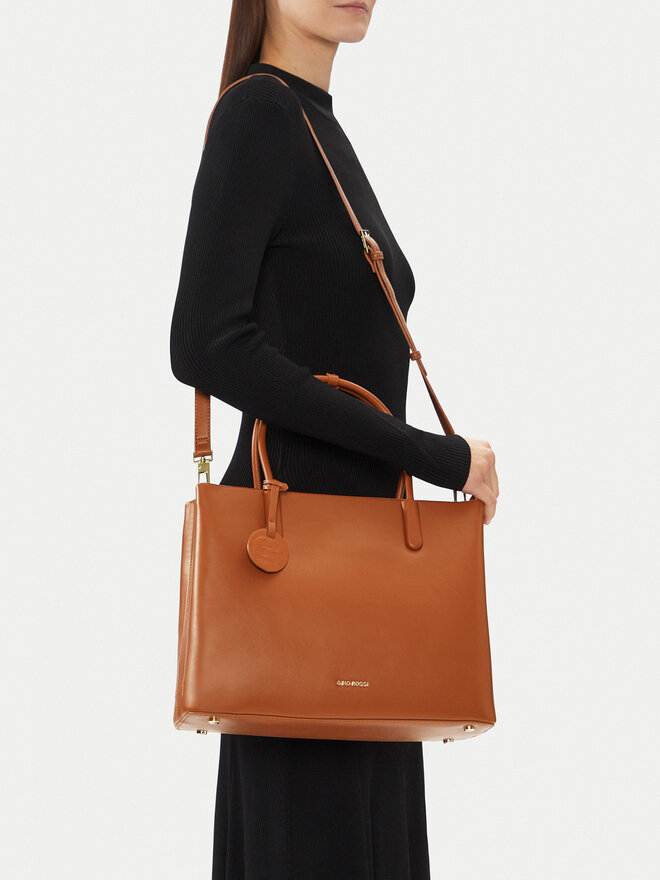 Gino Rossi Handtasche Gino Rossi OJ-82713 Braun