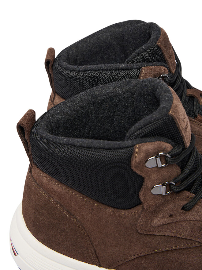 Tommy Hilfiger Sneakers Tommy Hilfiger Hybrid Chukka FM0FM06085 Braun