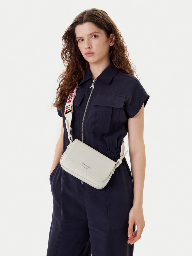 Emporio Armani Geantă Emporio Armani EW000538 AF12103 M0034 Alb