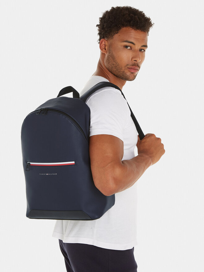 Tommy Hilfiger Mochila Tommy Hilfiger Th Ess Corp Dome Backpack AM0AM12200 Azul marino