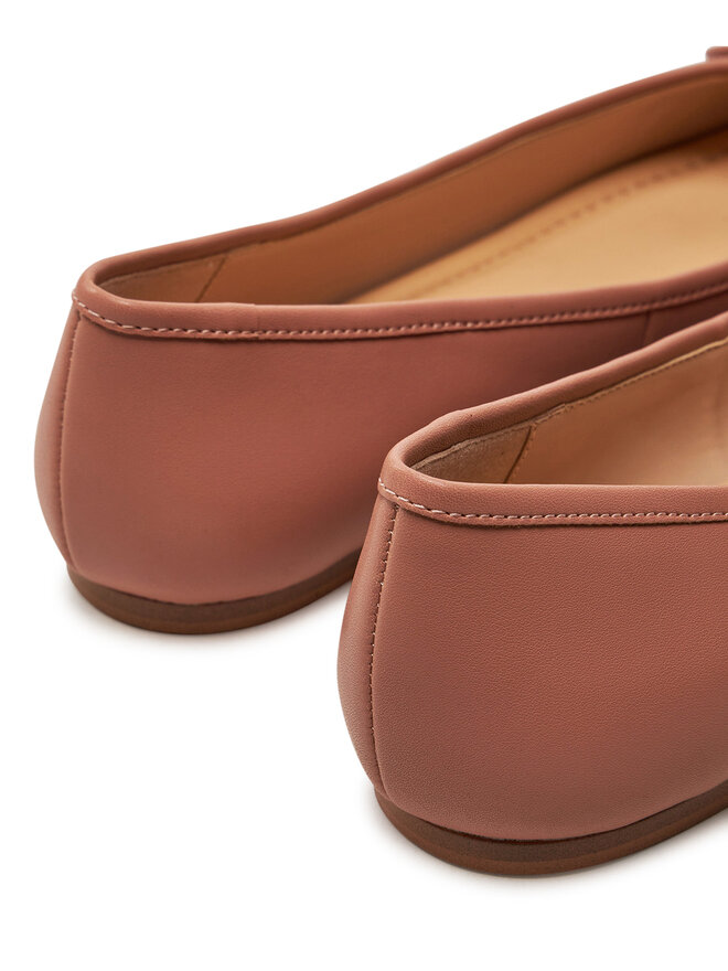 TWINSET Балеринки TWINSET Ballerina 242TCP150 Бежов