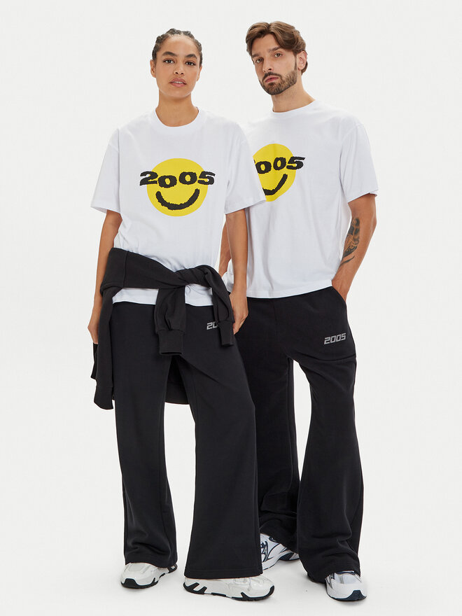2005 2005 Футболка Unisex Smiley Білий Regular Fit