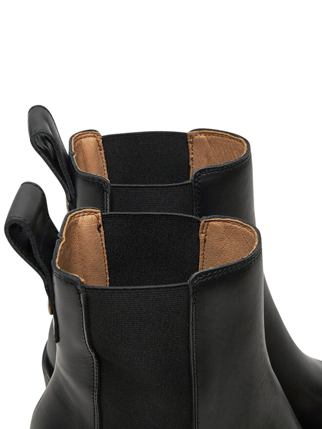 BOSS Botines Chelsea BOSS Camy 50523461 10263221 01 Negro