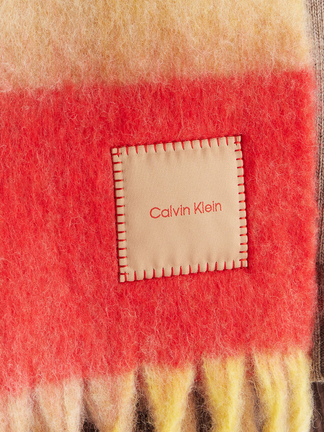 Calvin Klein Šal Calvin Klein Patch Brushed LV04D8070G Bež