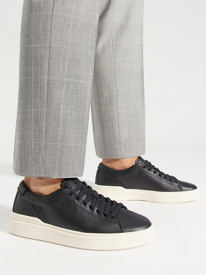Снікерcи Clarks Craft Swift 26176129 Чорний | evzuttya.com.ua
