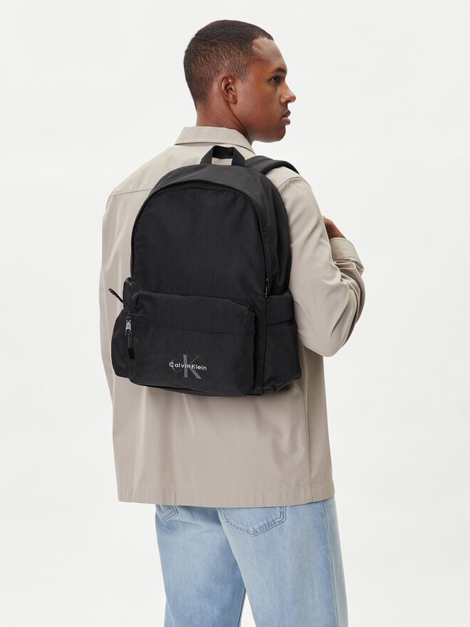 Calvin Klein Batoh Calvin Klein Bold Round Backpack LV04D3114G Černá