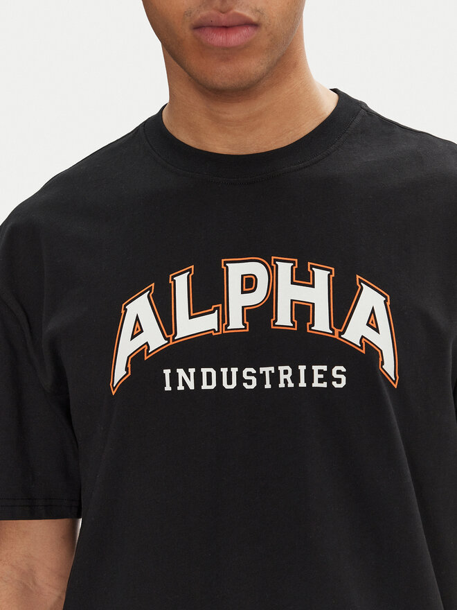 Alpha Industries Alpha Industries Marškinėliai College 146501 Juoda Relaxed Fit