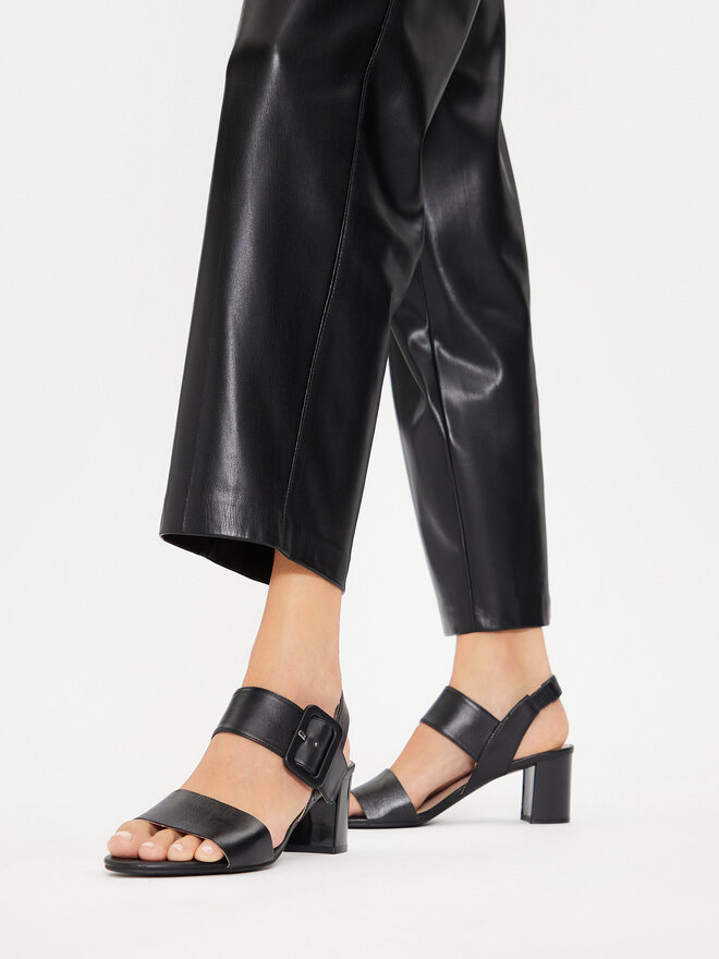 Caprice Sandalias Caprice 9-28306-42 Negro