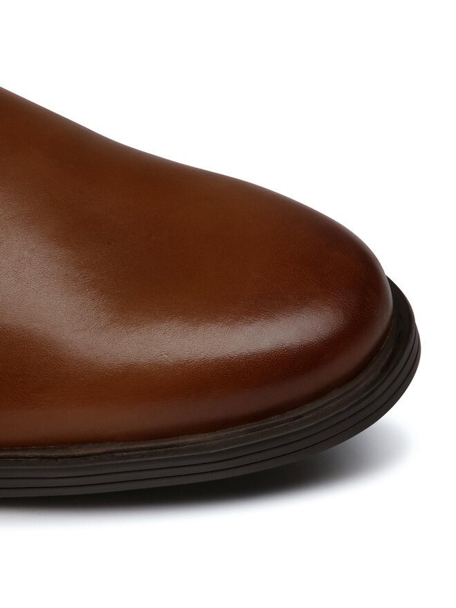 Clarks Pusbačiai Clarks Whiddon Plain 261529197 Ruda