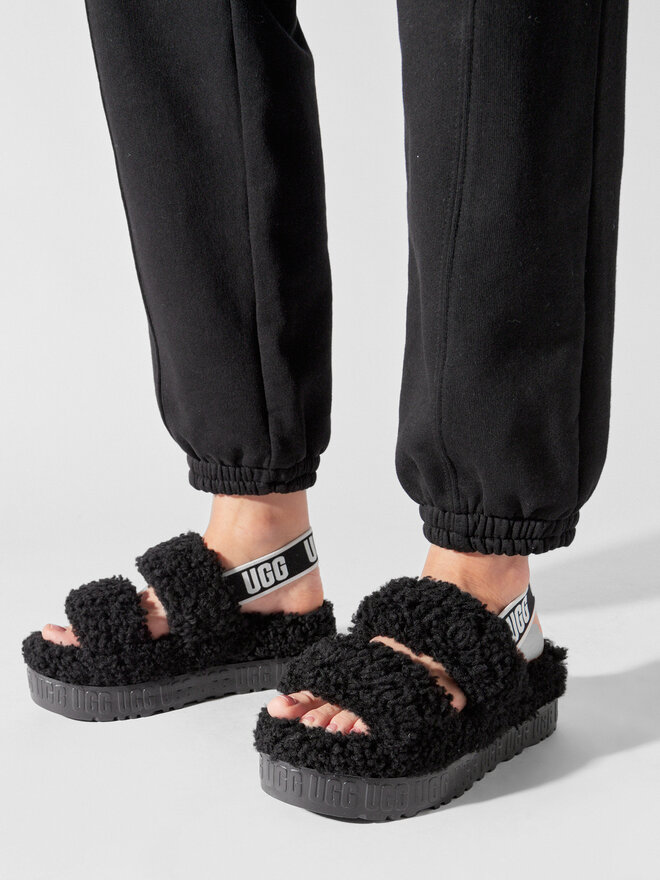 Kapcie Ugg W Oh Fluffita 1120876 Czarny | eobuwie.com.pl