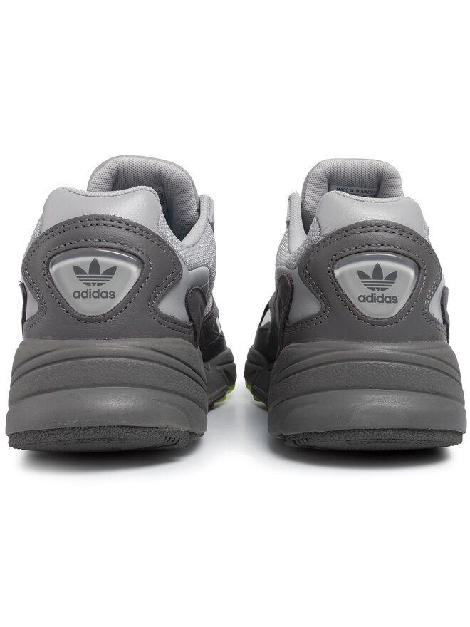 adidas Sneakersy adidas Falcon W EE5115 Szary
