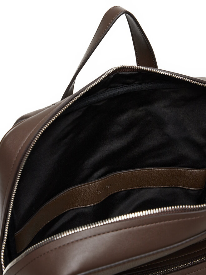 Calvin Klein Ruksak Calvin Klein Micro Pebble Slim Sq Bp 42 LV04D3005G Hnedá