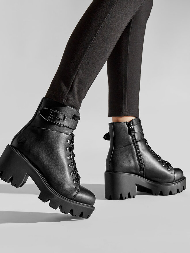 Altercore Schnürschuhe Altercore Enid Schwarz
