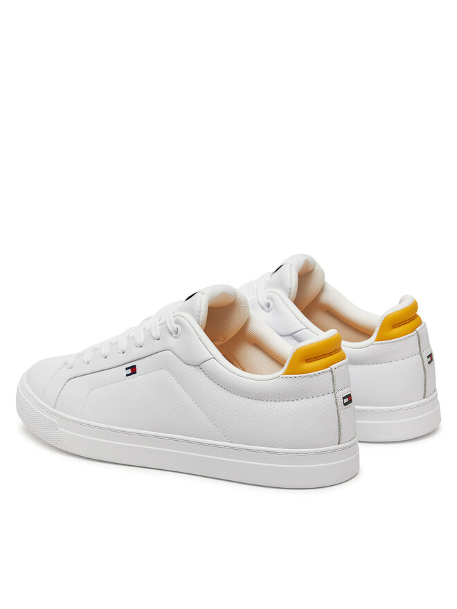 Tommy Hilfiger Sneakersy Tommy Hilfiger Icon Court Pinperf Lth FM0FM05483 Biały